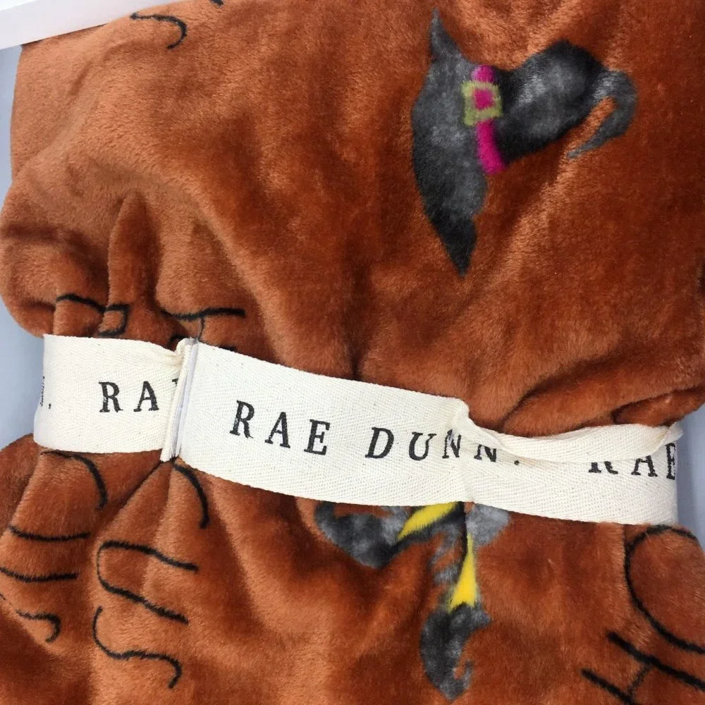 Rae Dunn Halloween HOCUS POCUS Micro Fleece Throw Blanket Witch Hat Boots Broom
